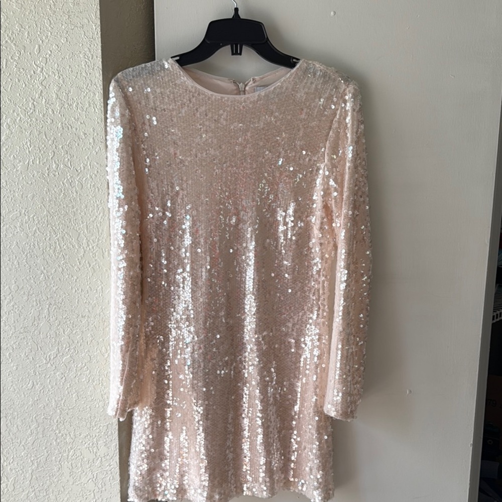 Elegant Sequin Dress in Cream